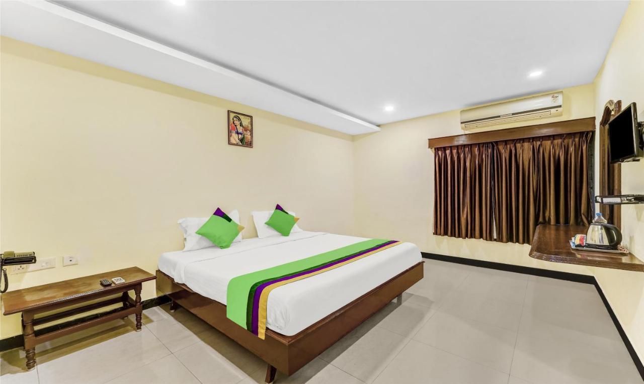 Hotel Treebo B Coral, 2 Km From Promenade Beach Pondicherry Exterior foto