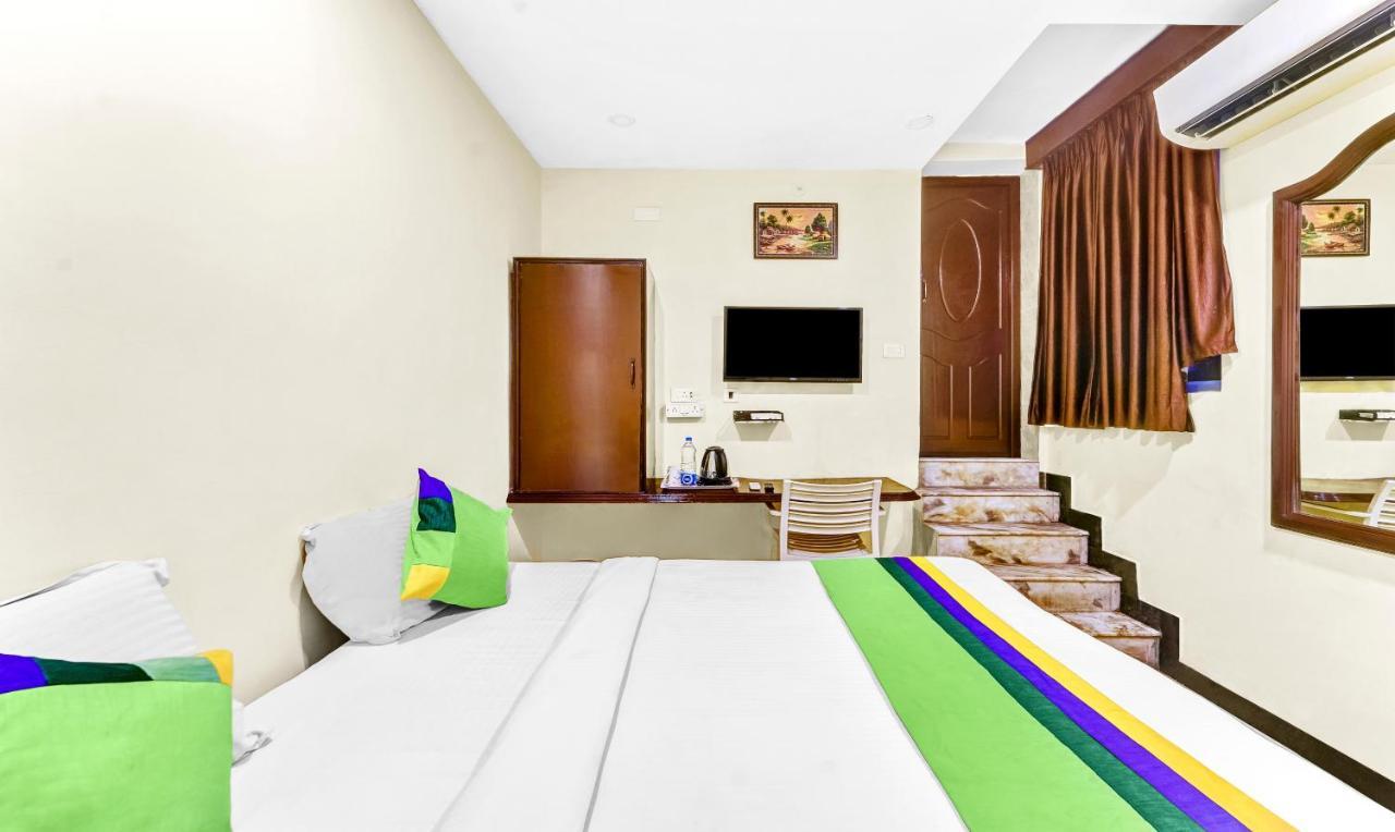 Hotel Treebo B Coral, 2 Km From Promenade Beach Pondicherry Exterior foto