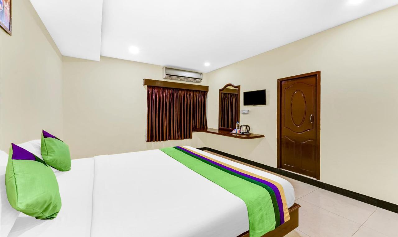 Hotel Treebo B Coral, 2 Km From Promenade Beach Pondicherry Exterior foto